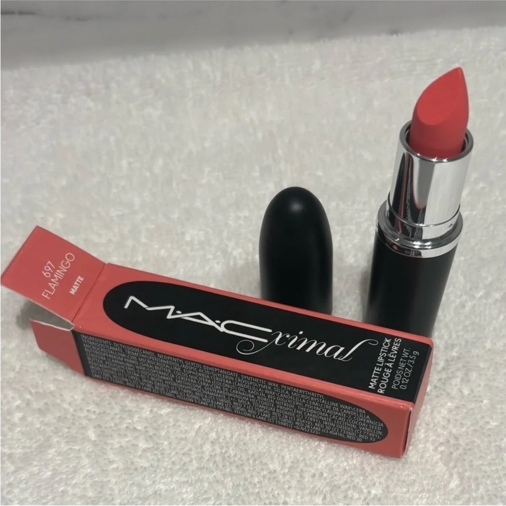 MAC Cosmetics M•A•CXIMAL Silky Matte Lipstick in Flamingo (697) NIB